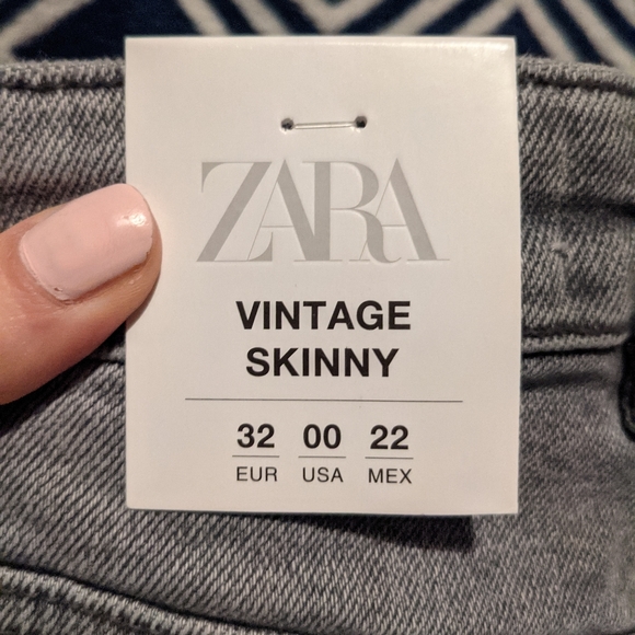 Zara Hi-Rise Vintage Skinny Jeans - Picture 4 of 6